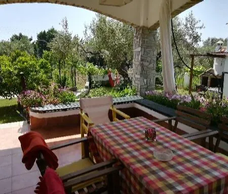 Nyaraló George's House *