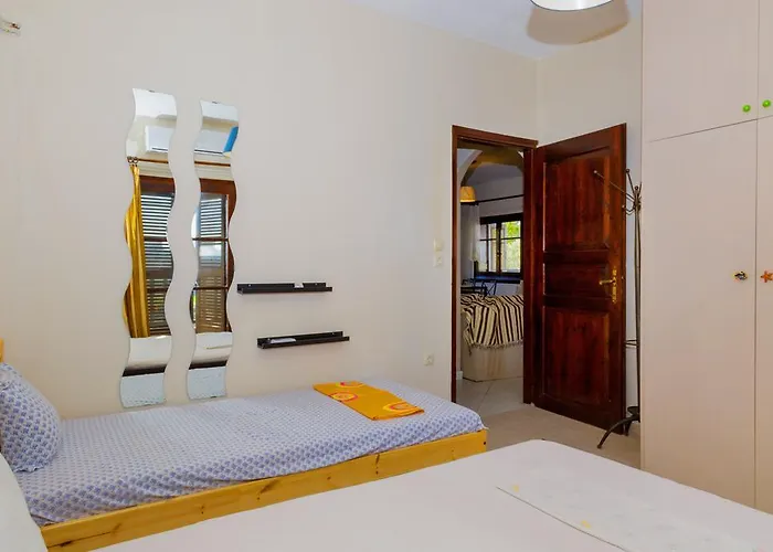 George's House * Nikiti (Sithonia)