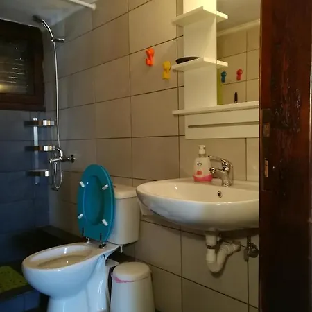 George's House * Nikiti (Sithonia)