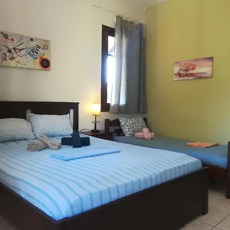 George's House * Nikiti (Sithonia)